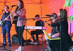  jaunųjų dainų autorių stovyklos dalyviai